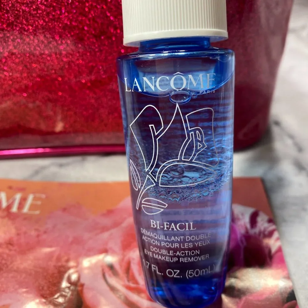 Lancome Beauty Gift Set-Sparkly Red Pouch,Eye Cream,Remover,Mascara-4pc-NEW